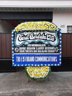 Papan Bunga Duka di Long Mesangat